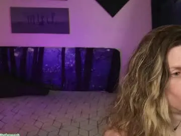 widthofapeach — being horny makes me horny  -- Current Goal: oil booty + doggy style pussy play at 555 tokens -- #natural #feet #lovense #pvt #hairy [555 tokens to goal]