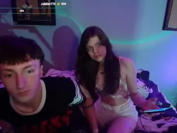 x_files_t — HOT MAKEOUT [150 tokens left] come chill with us ;) we are #couples #hot #girlfriend  #cute #model  #pvtopen