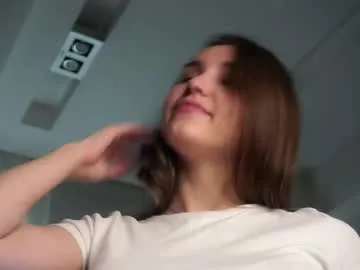 zeldaes — Goal:  need to tease that t-shirt  :) I got a lot of emotions ^^ Hi im Em, lets get hot together #shy #New #18 #cute #teen [59 tokens remaining]