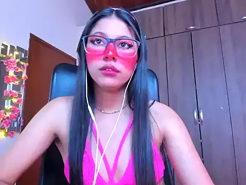 _ALLYSON18_ on StripChat 