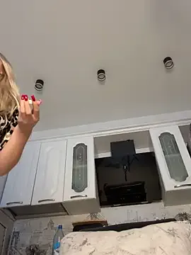 Adelina0001 — Squirt on you