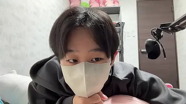 akkan_6868 on StripChat 