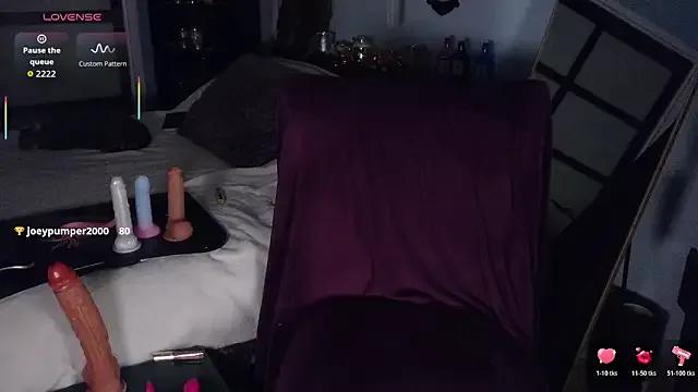 AlessandraBee