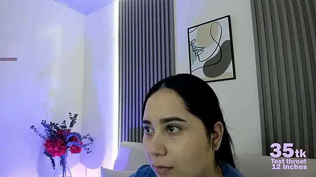 amaraa_evanns — SPANK ASS AND OILED