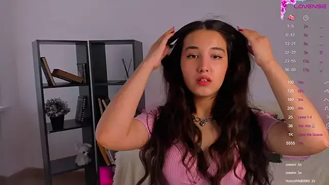 anna_elfi on StripChat 