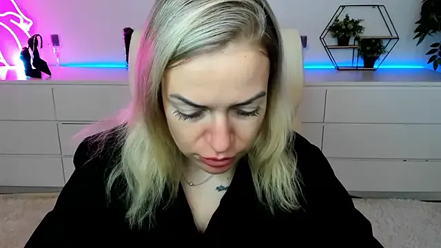 Anna_Snows on StripChat 