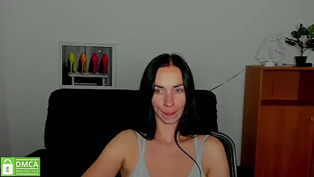 annakillianox on StripChat 