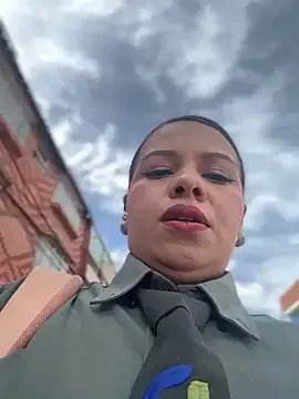 Ariana-07 on StripChat 