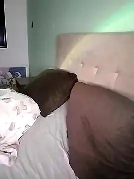 Freechat AuroraChest on StripChat