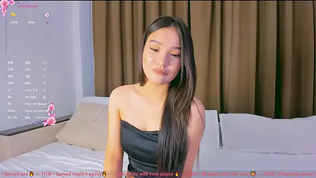 ayablush on StripChat 
