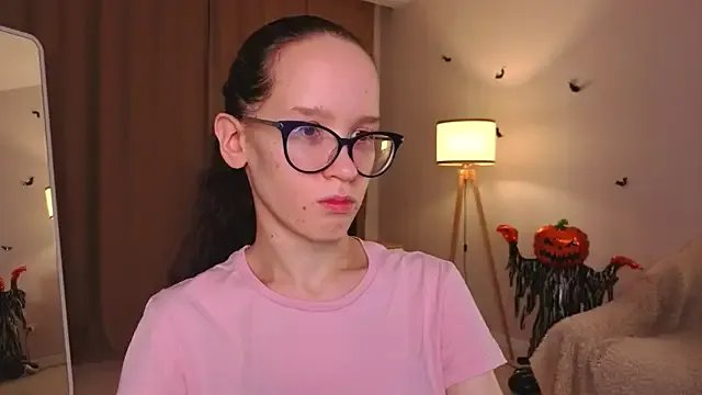 BettyBrowni on StripChat 