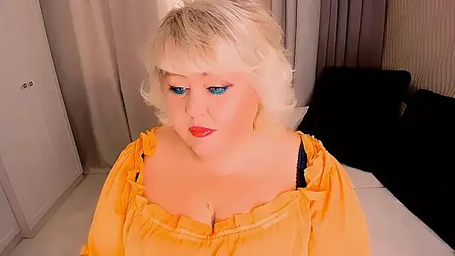 Freechat BIGTITSBBW on StripChat