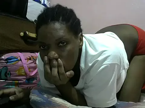 Bitty_baby on StripChat 