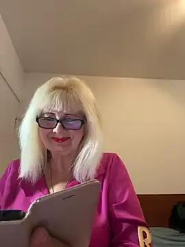 Freechat BoloshkaBlonda on StripChat