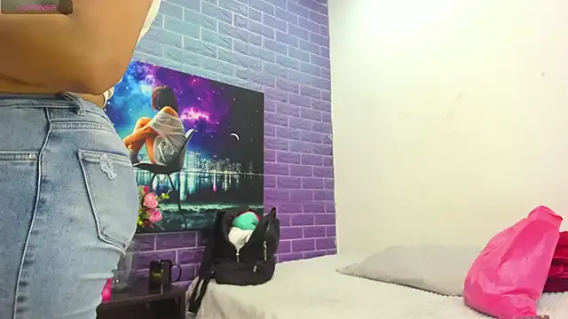 BustyGlow — Many vibrations in my pussy