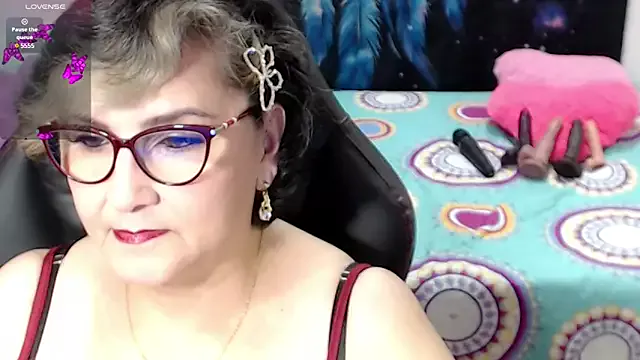 cataleya_mom on StripChat 