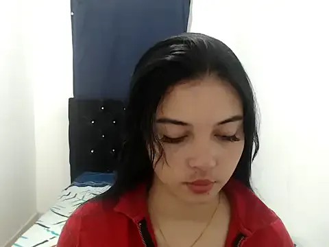 celeste_veryhot on StripChat 
