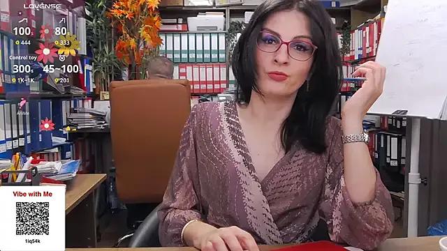 classyladyrellax — Be the one that creams my pussy+3min Toy