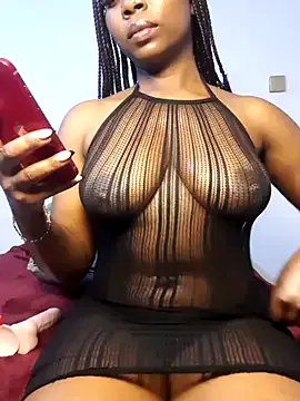 cocoluvx on StripChat 