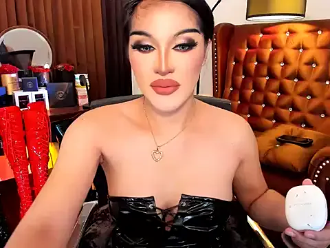 DevoritaGarcia on StripChat 