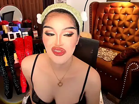 DevoritaGarcia on StripChat 