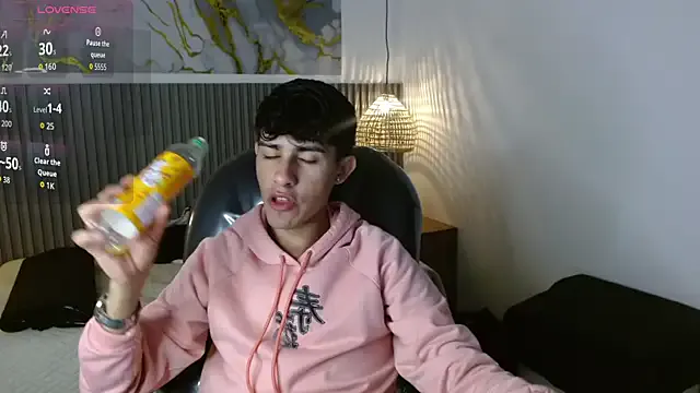 Dyla_n18 — cum