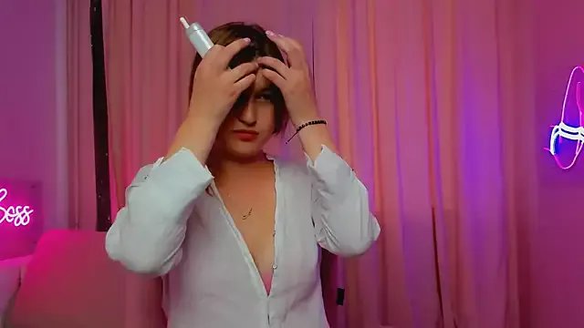 EllenLamb on StripChat 