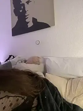 EllyNora on StripChat 