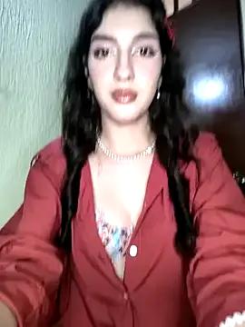 Emily-hottson — show two tits 