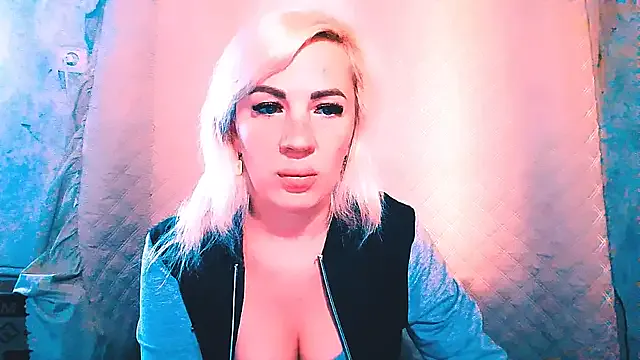 EmmaCat_ on StripChat 