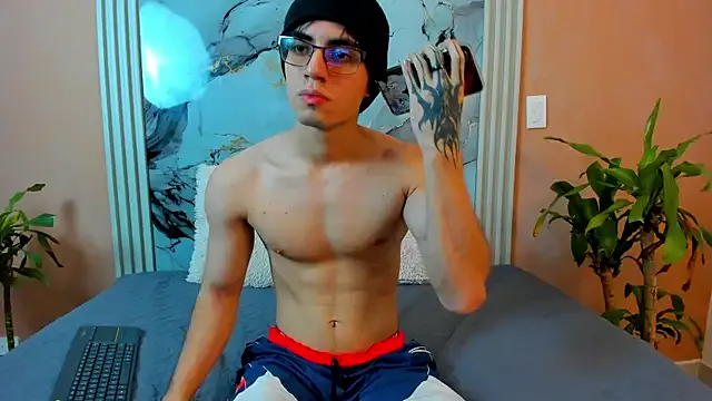 eren_jeager on StripChat 