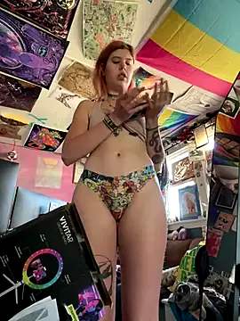 Esteem369 on StripChat 