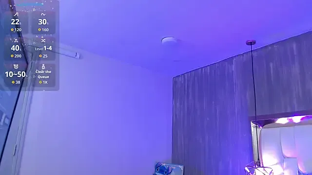 Foxxy_Doll on StripChat 