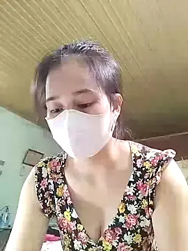 HELEN686 on StripChat 