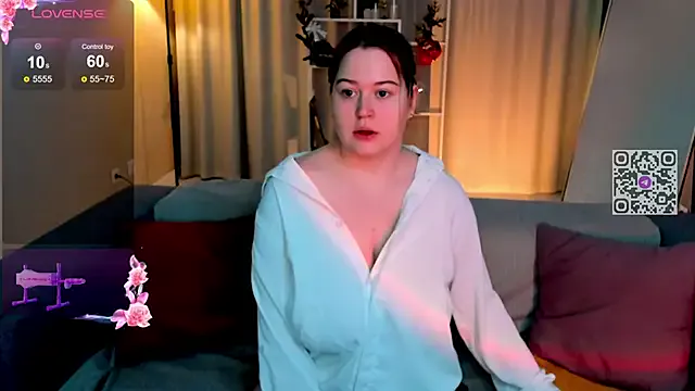 HelenHartt on StripChat 