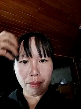 helenzz on StripChat 