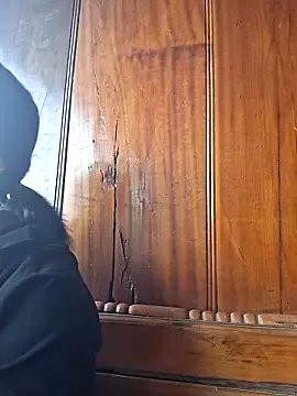 helenzz on StripChat 