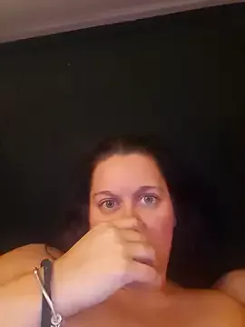 Helly97 on StripChat 