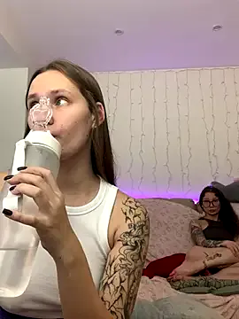 HotCaramellsTV — ZOOM PUSSY+GIFT LAST TIPER