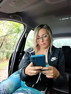 Jade_Emeraud — Flash toute nue ext
