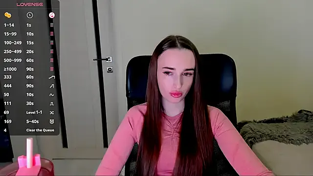 Kimmberr on StripChat 