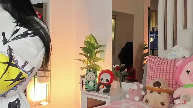 Kitty_Eliffe on StripChat 