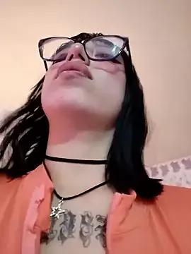 Kitty_Melodi on StripChat 