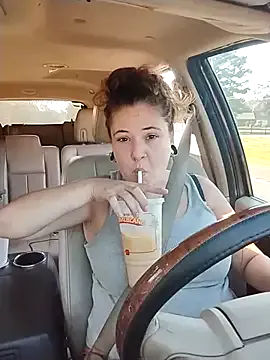 LacyLaurent — Cum in public stream
