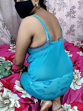 Lalitha-1995 on StripChat 