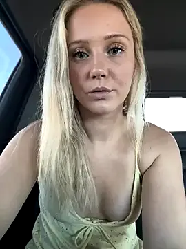 lexi_luv — Freechat on StripChat