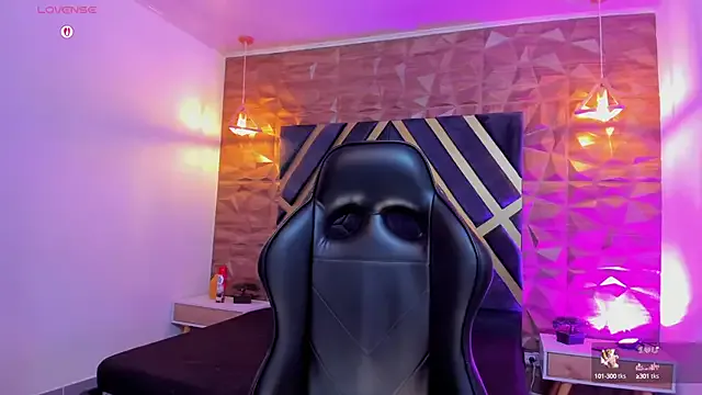 LexiVie_ — ass bounce on your face
