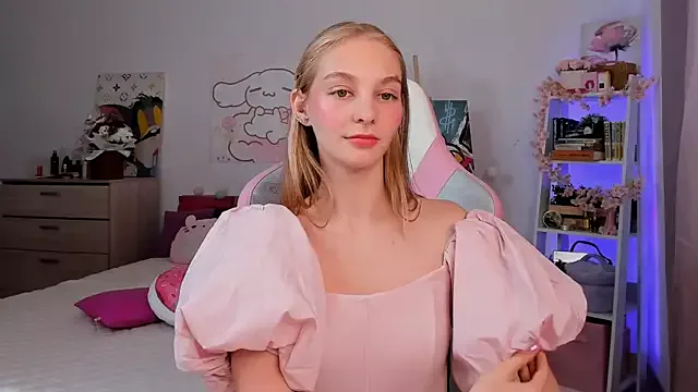 Lili_Lucky on StripChat 