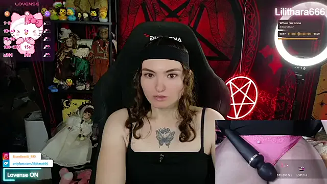 Lilithara666 on StripChat 
