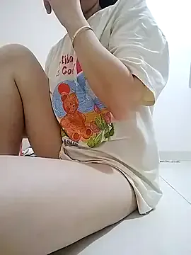Lissa_xinh09 on StripChat 